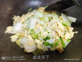 利剑菜炒鸡蛋的做法步调：6