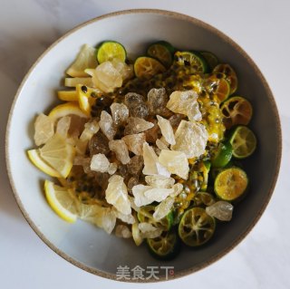 百喷鼻果柠檬饮的做法步调：5