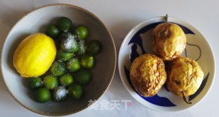 百喷鼻果柠檬饮的做法步调：1