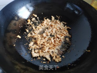 洋葱北瓜炒鸡肉的做法步调：3