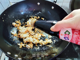 蛋炒饭的做法步调：5