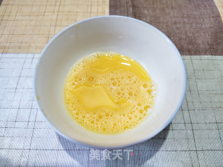 蛋炒饭的做法步调：2