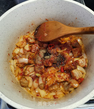 茄子烧牛肉的做法步调：11