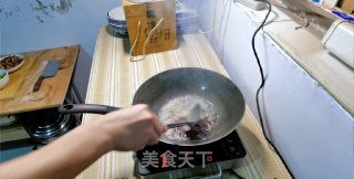 白焖羊肉的做法步调：2