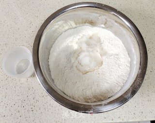 白豆沙饼的做法步调：3