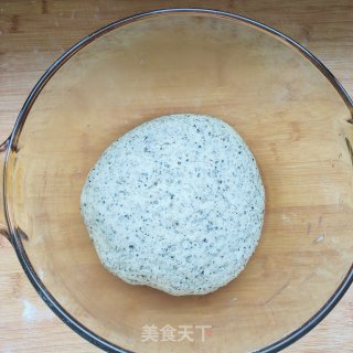 乌芝麻饼的做法步调：5