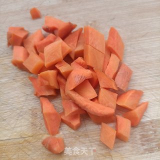 菜椒毛豆炒鹿心的做法步调：4