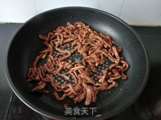 青椒牛肉丝的做法步调：5