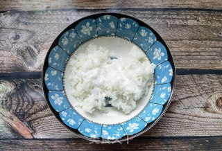 贝贝北瓜蒸糯米饭的做法步调：1