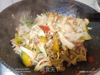 西白柿烧花菜的做法步调：8