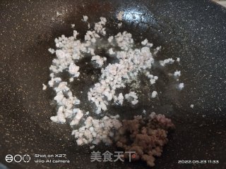 西白柿烧花菜的做法步调：2