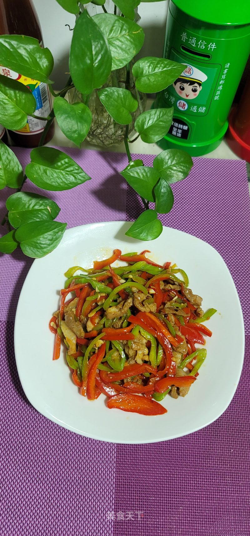 青白椒炒肉丝的做法