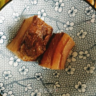 荷兰豆炒腊肉的做法步调：2