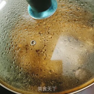 豆皮炒腊肉的做法步调：7
