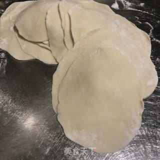 西葫芦火饺的做法步调：8
