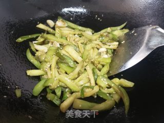 浑炒茄子的做法步调：3