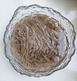 荞麦凉里的做法步调：3