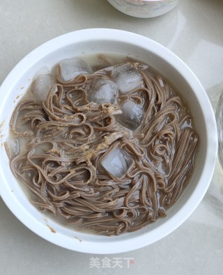 荞麦凉里的做法步调：8