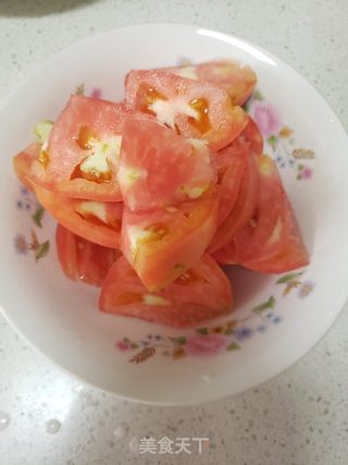 西白柿鸡蛋炒饼的做法步调：2
