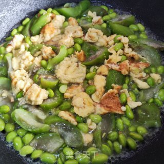 毛豆鸡蛋炒丝瓜的做法步调：10