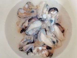 青菜豆腐粉丝贻贝汤的做法步调：3