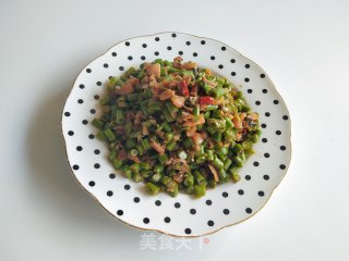 中婆菜炒少豆角的做法步调：12