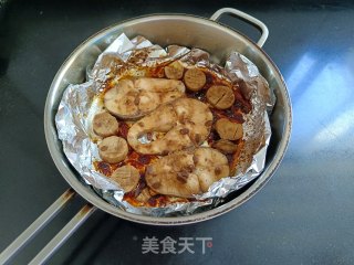 酱喷鼻锡纸烤鱼的做法步调：12