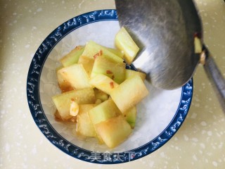 炒西瓜皮的做法步调：10