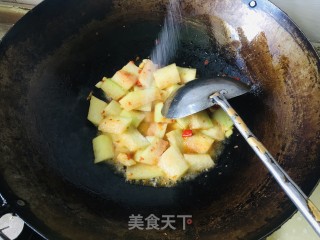 炒西瓜皮的做法步调：6
