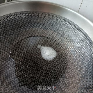 明虾炖肉豆角的做法步调：5