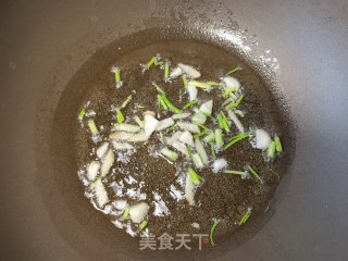 鸡毛菜北瓜里片的做法步调：3