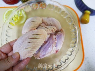 柠喷鼻烤翅的做法步调：2