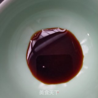 烧椒拌京彩的做法步调：10