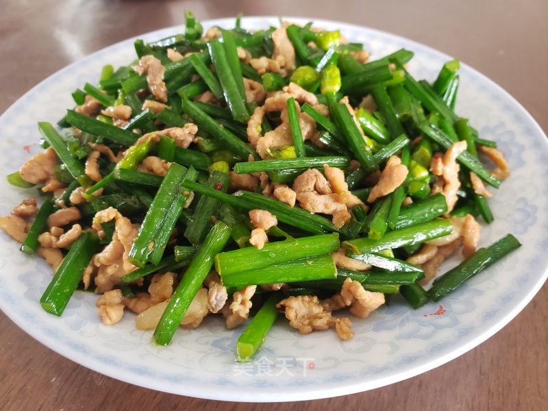 韭苔炒肉丝的做法