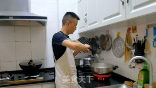 西白柿鸡蛋刀削里的做法步调：9