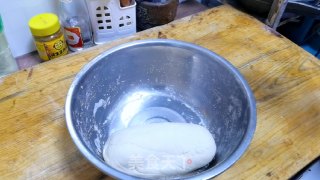 西白柿鸡蛋刀削里的做法步调：2