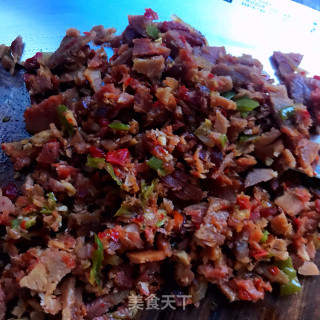 青椒虾仁炒饭的做法步调：7