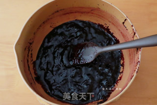 蓝莓奶油卷的做法步调：1