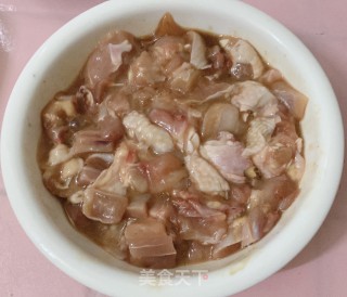 家常辣子鸡的做法步调：3