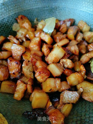 家常白烧肉的做法步调：8