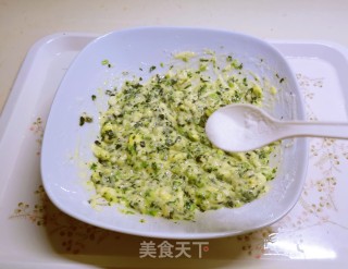 菠菜饼的做法步调：5