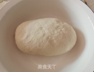 茴喷鼻蘑菇包的做法步调：1