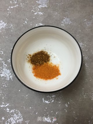 喷鼻煎猪扒的做法步调：3