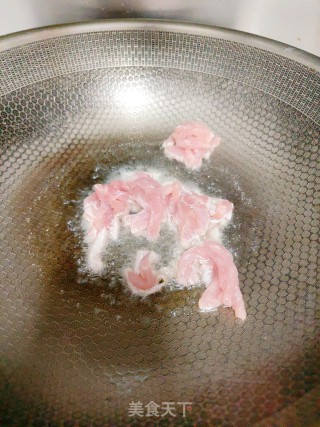 荷兰豆炒肉的做法步调：4