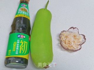 浑炒蒲瓜的做法步调：1