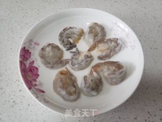 韭苔炒虾仁的做法步调：4