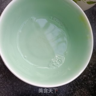 韭苔木耳炒蛋的做法步调：10