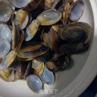 捞汁花甲的做法步调：13