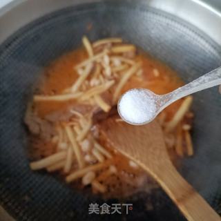 虾油炒韭苔利剑玉菇的做法步调：10