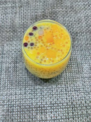 芒果芋圆西米的做法步调：10